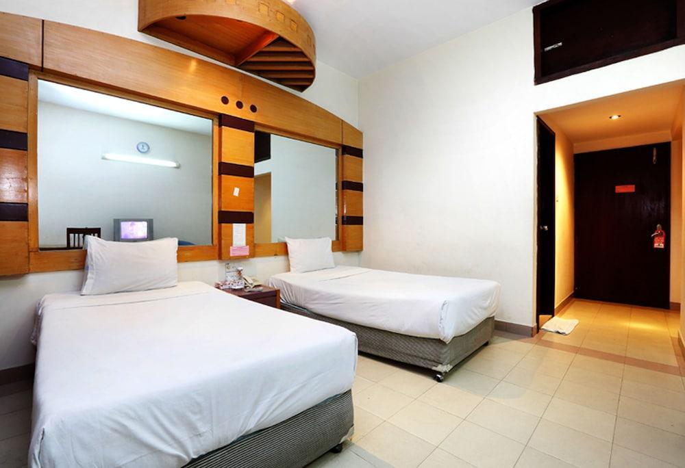 Uni Resort Cox's Bazar Exterior foto